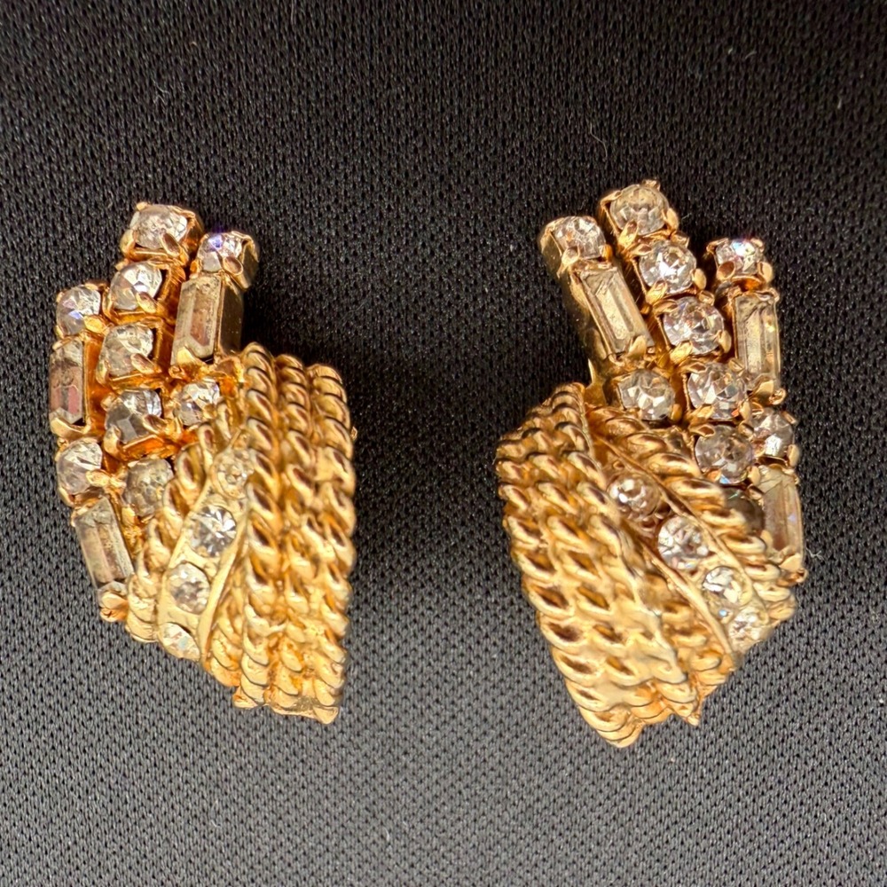 1950s‎ Jewels by Julio Rhinestone Clip Earrings Gold Hollywood Regency Glam